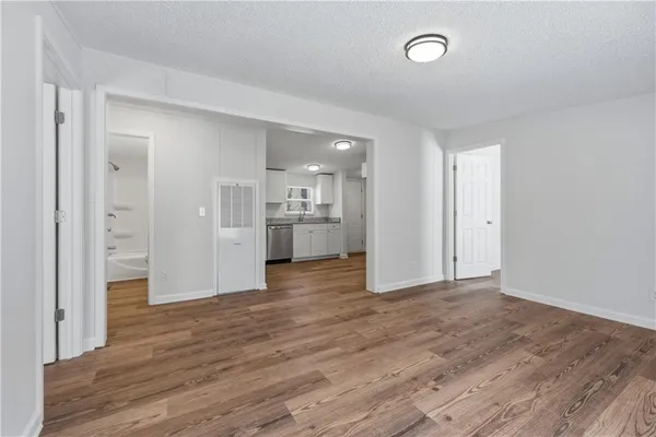 $1,400 | 190 Chivalry Lane, Ball Ground, GA 30107