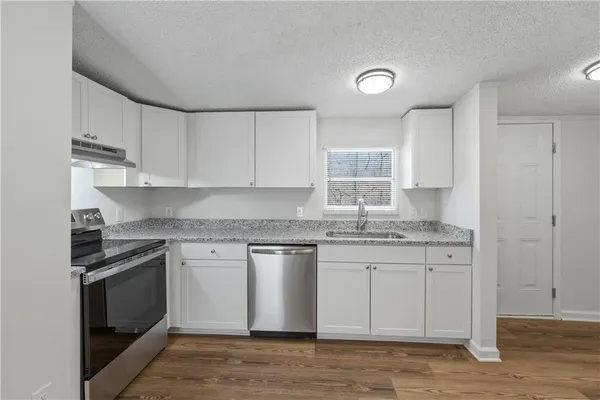 $1,400 | 190 Chivalry Lane, Ball Ground, GA 30107