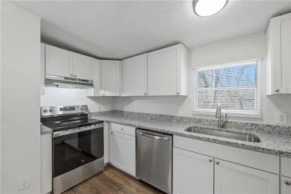 $1,400 | 190 Chivalry Lane, Ball Ground, GA 30107