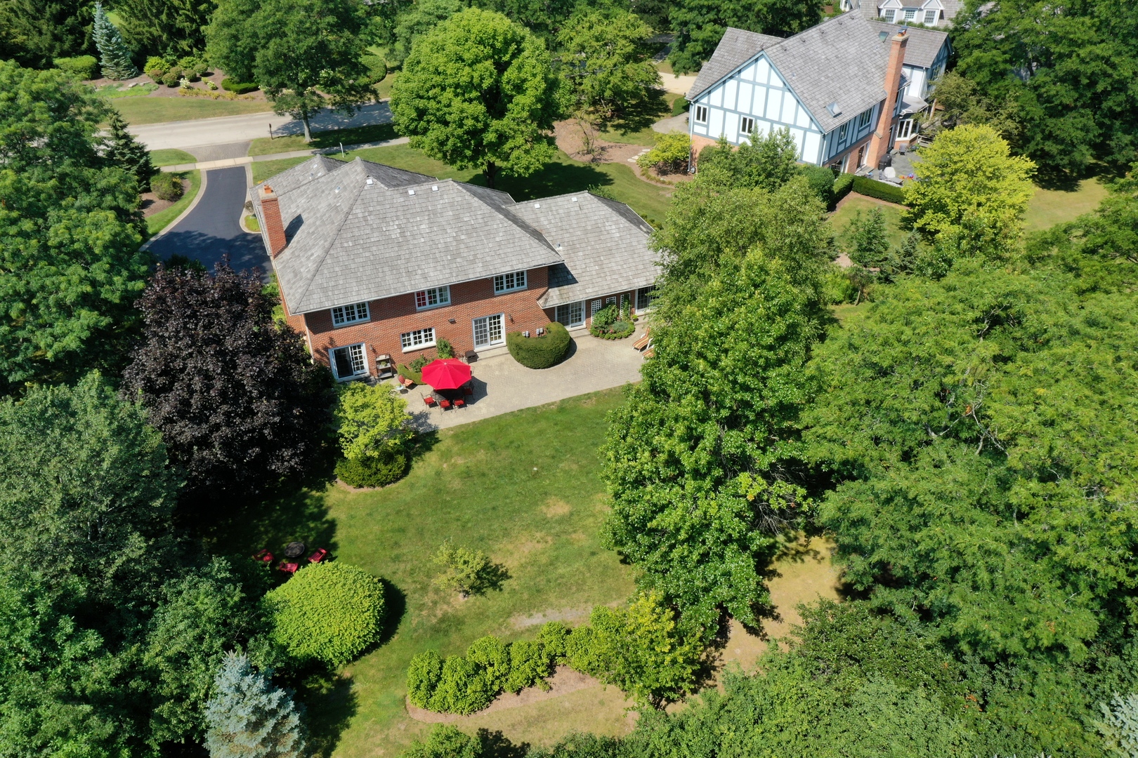 390 South Basswood Road Lake Forest, IL 60045 - Photo 31 of 38 an aerial view of a house with yard