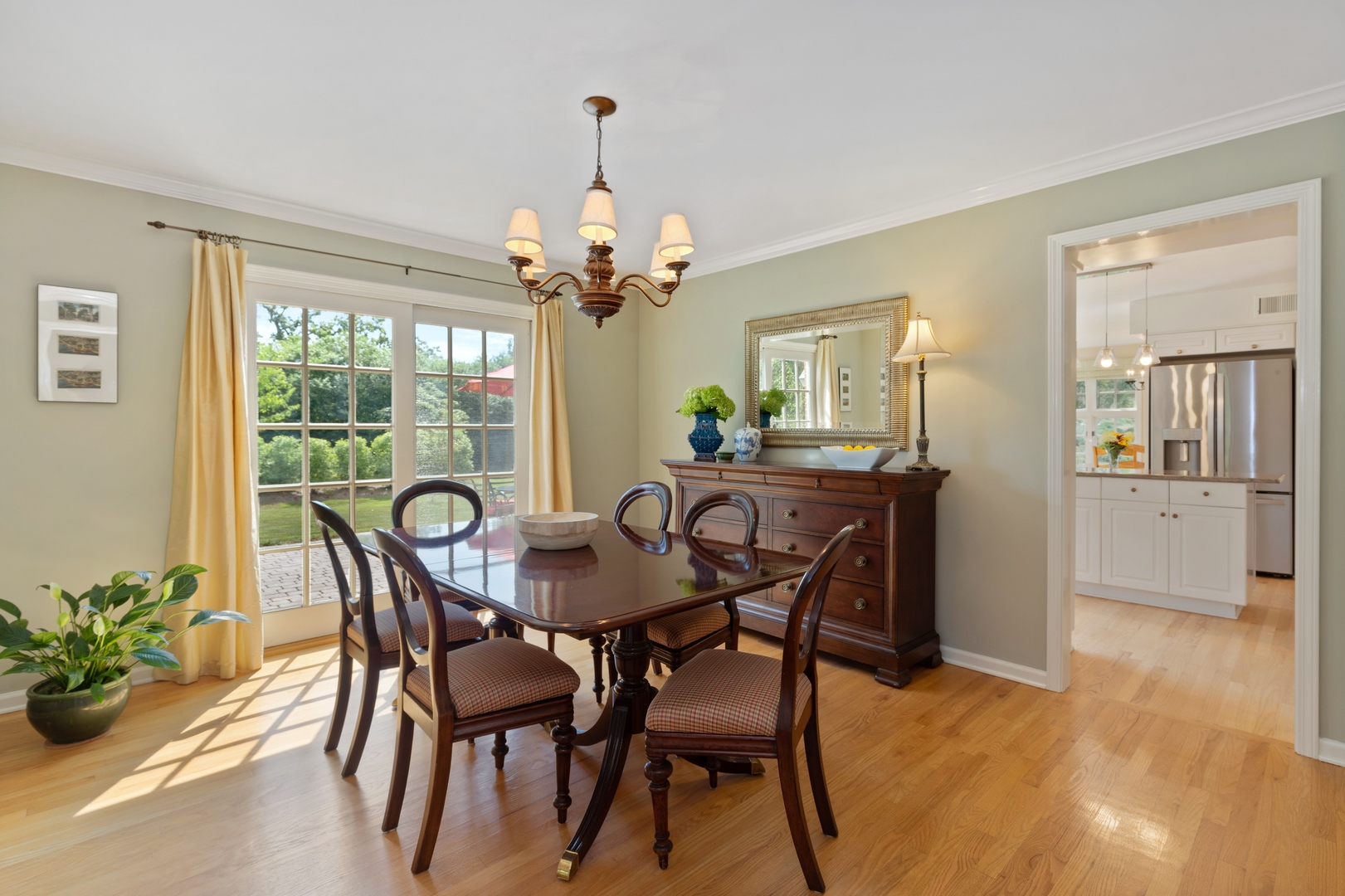 390 South Basswood Road Lake Forest, IL 60045 - Photo 8 of 38 a view of a dining room with furniture and window