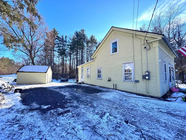 $245,000 | 726 Rice Lane, Bennington, VT 05201