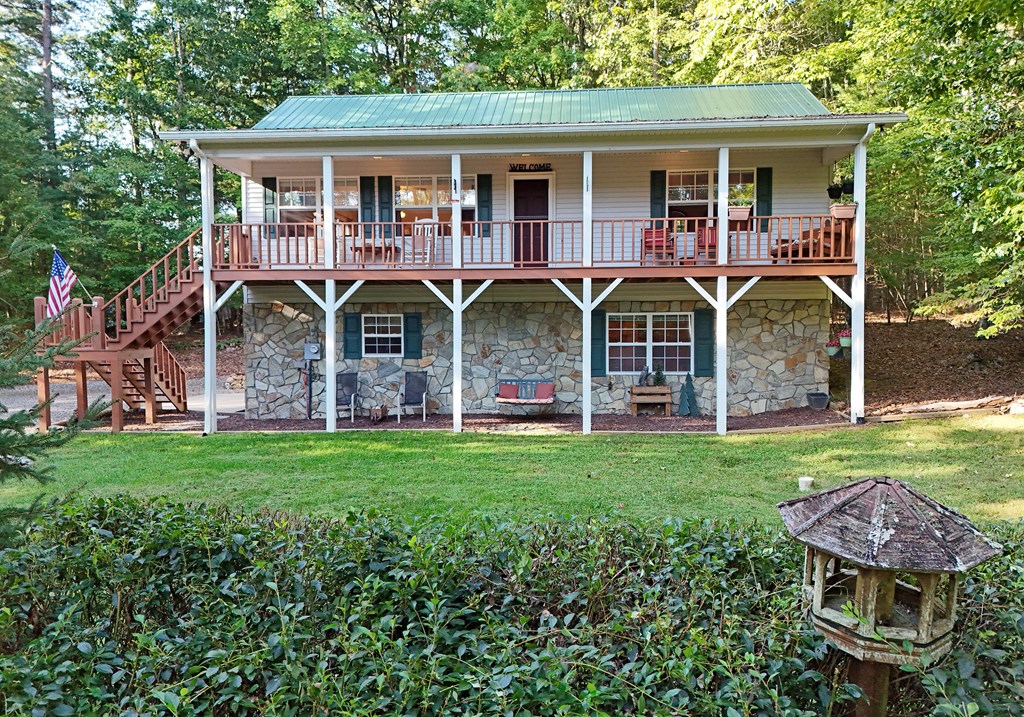 31 Lance Crossing Road Blairsville, GA 30512 - Photo 19 of 52 front view of a house with a yard