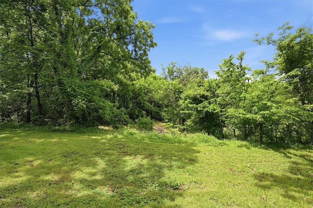 6910 Donahoo Road Kansas City, KS 66104 - Photo 18 of 19