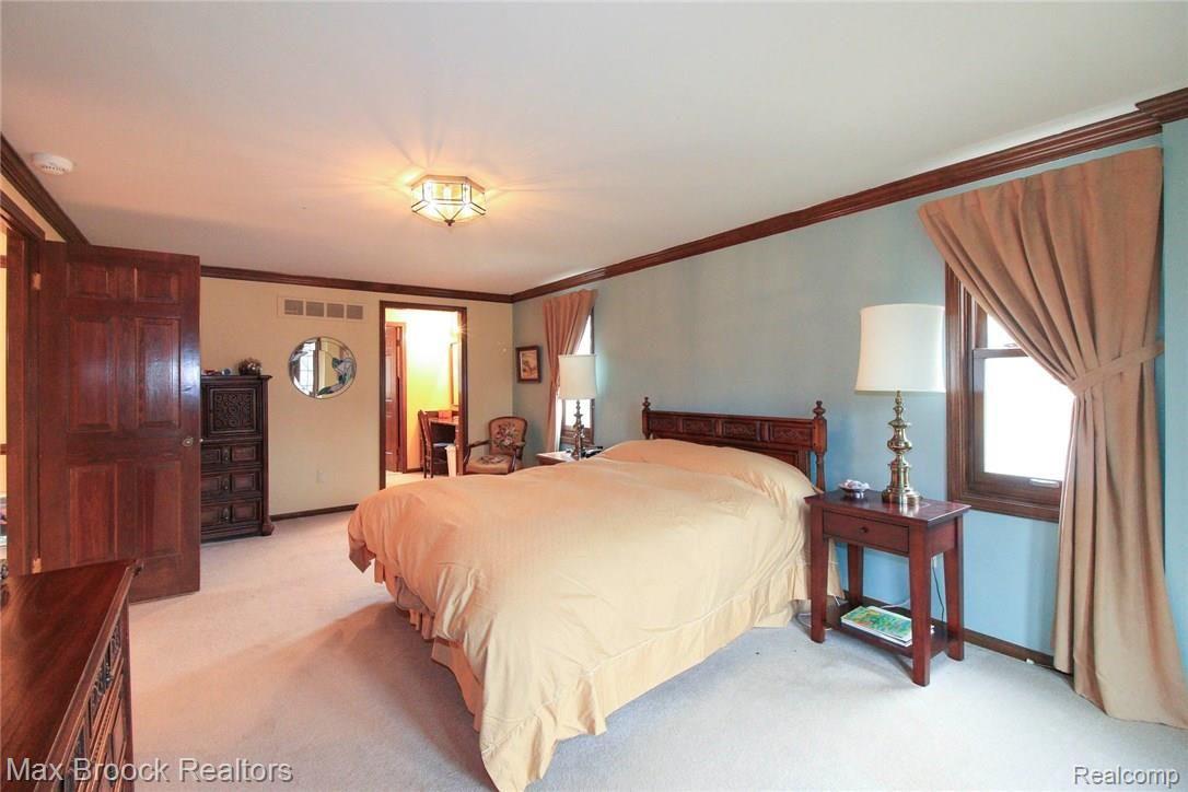 3251 Kilburn Road West Rochester, MI 48306 - Photo 31 of 53 3982FE4D-A75E-455D-BE51-C8297B20009E.jpeg