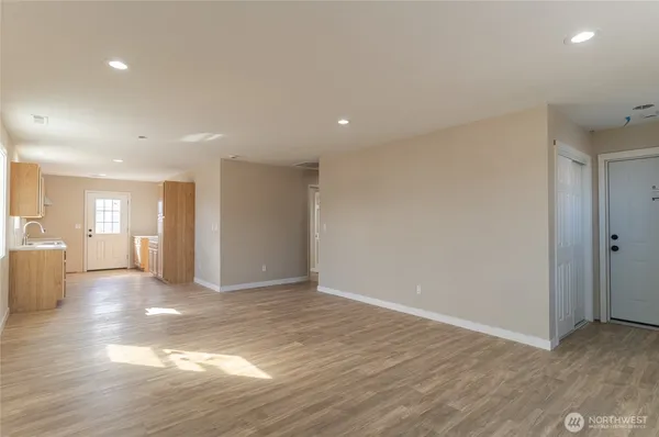 $300,000 | 420 Koala Avenue East, Omak, WA 98841