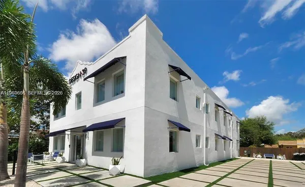 $2,300 | 165 Northwest 39th Street, Unit 8, Miami, FL 33127
