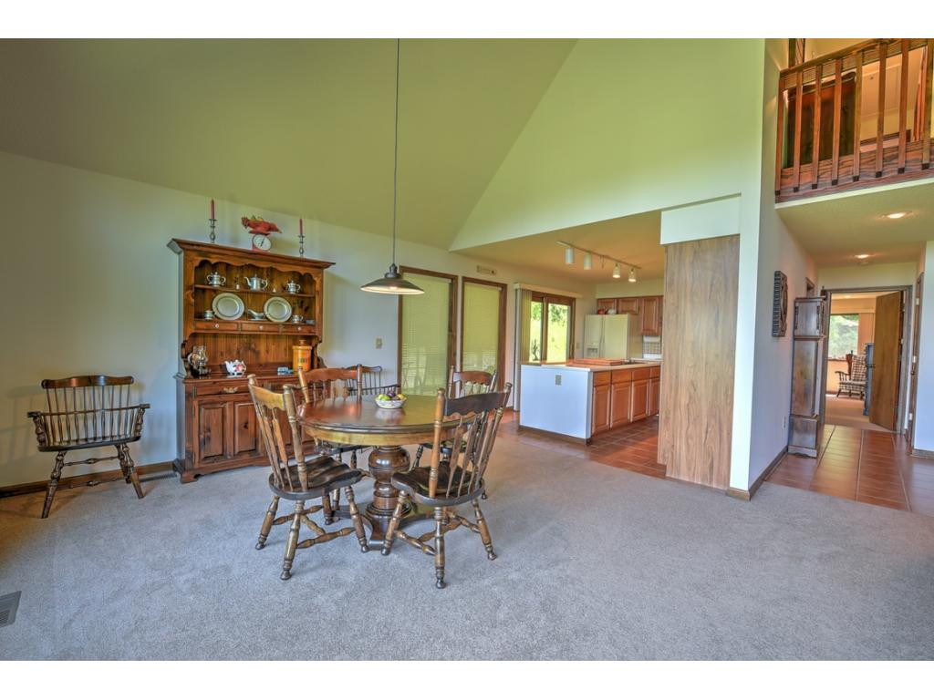 489 Hidden Acres Road Kingsport, TN 37664 - Photo 20 of 30 Dining Room To Kitchen