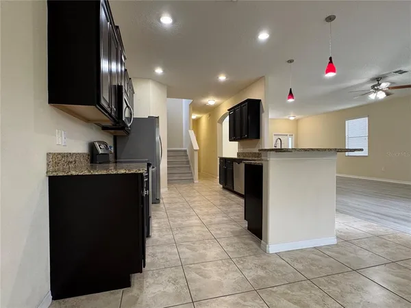 $2,995 | 20044 Date Palm Way, Tampa, FL 33647