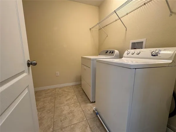 $2,995 | 20044 Date Palm Way, Tampa, FL 33647