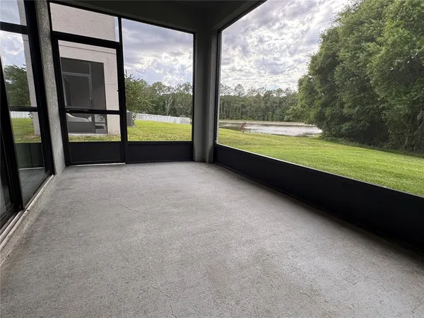 $2,995 | 20044 Date Palm Way, Tampa, FL 33647