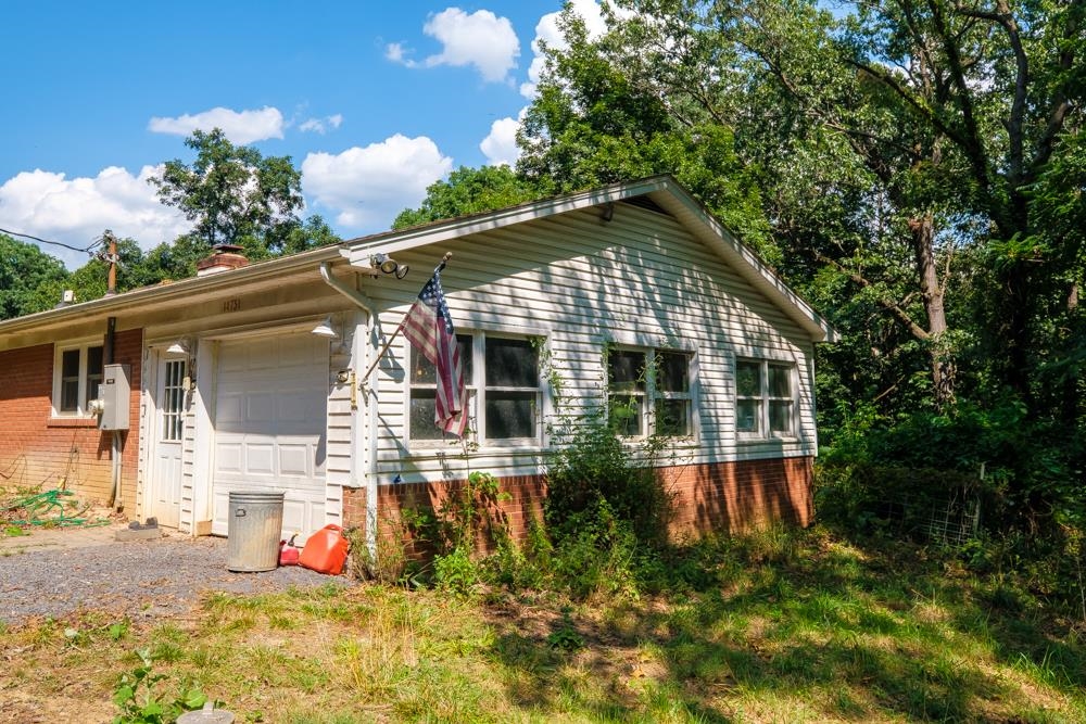 14731 Quartermile Road Timberville, VA 22853 - Photo 10 of 21 Gallery Image 10