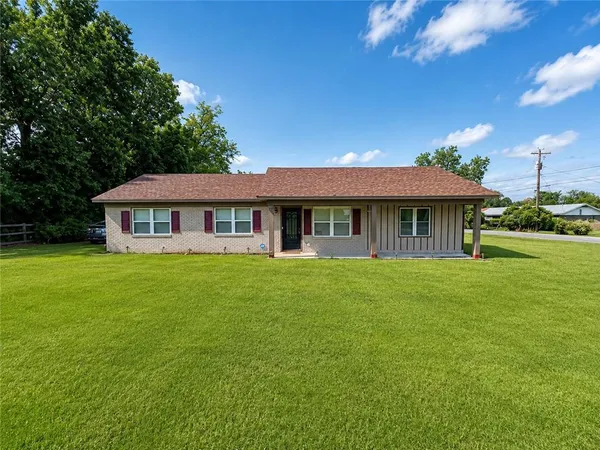 $115,000 | 156 East Geer Street, Colquitt, GA 39837