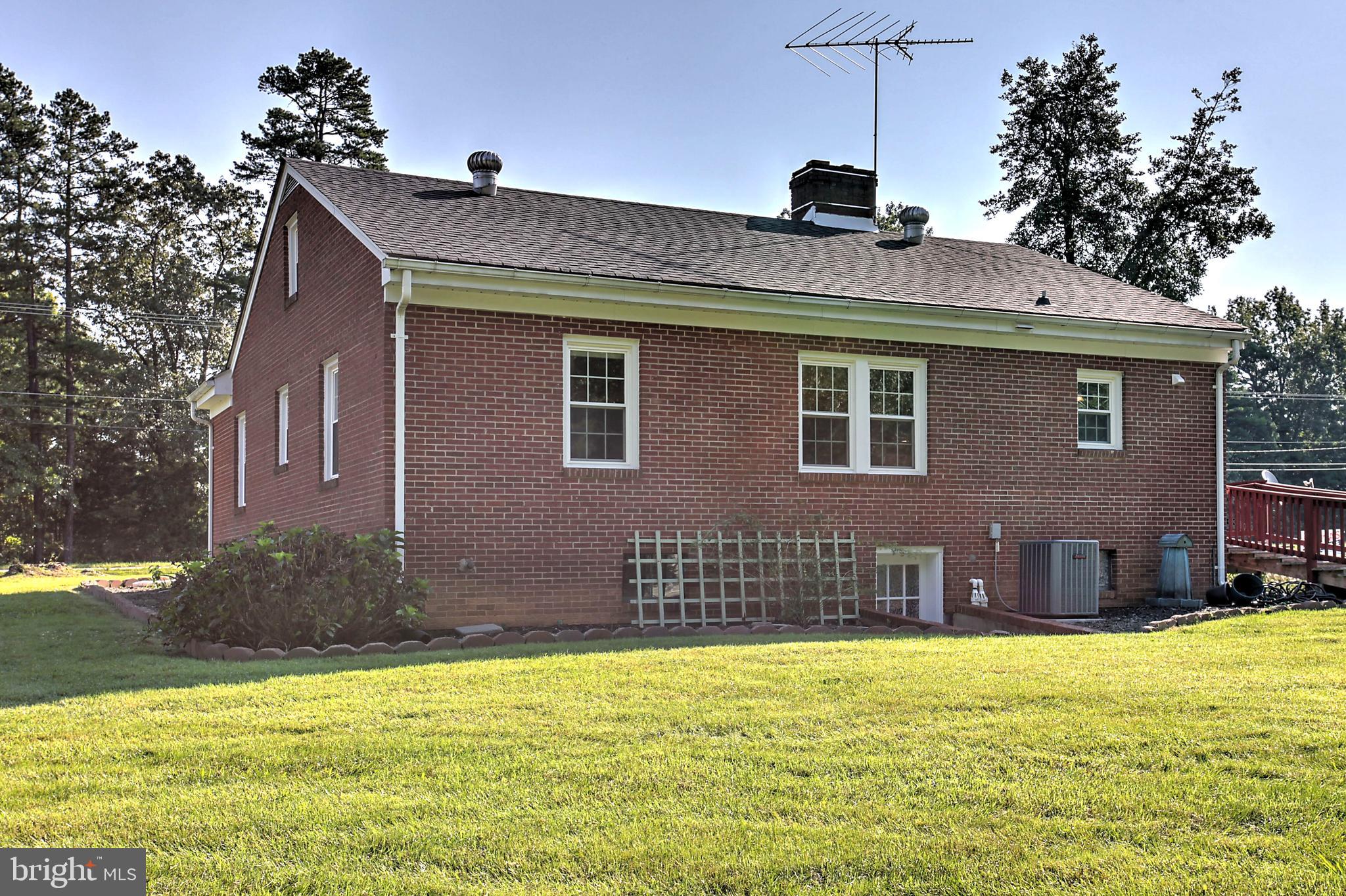 19342 Louisa Road Louisa, VA 23093 - Photo 17 of 20 Gallery Image 17