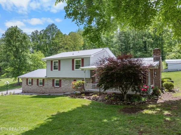 $338,500 | 150 Lillywood Drive, La Follette, TN 37766