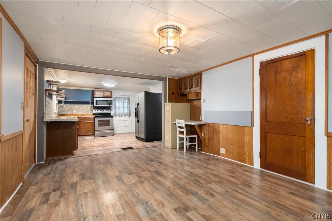 7542 Beach Road Montezuma, NY 13021 - Photo 10 of 37