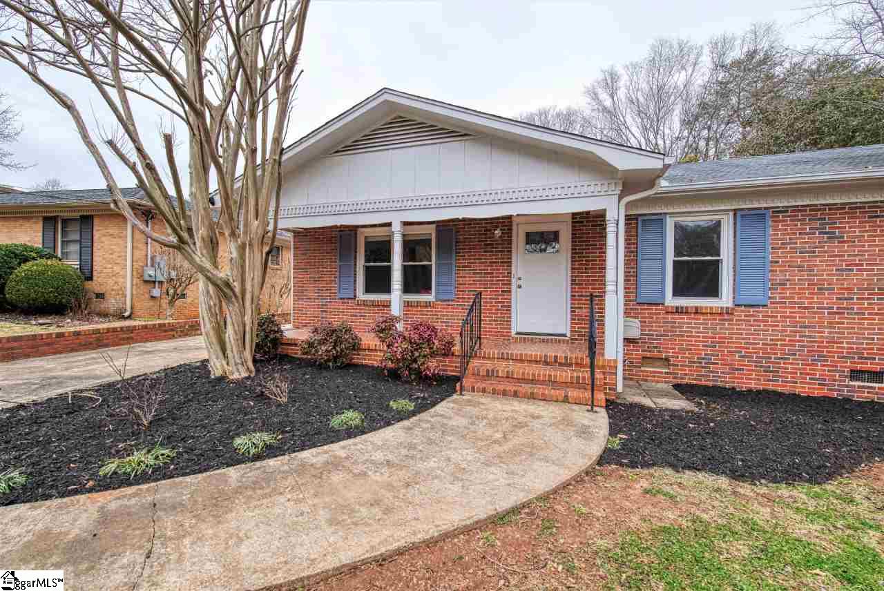 138 Duncan Chapel Road Greenville, SC 29617 - Photo 1 of 36 Gallery Image 1