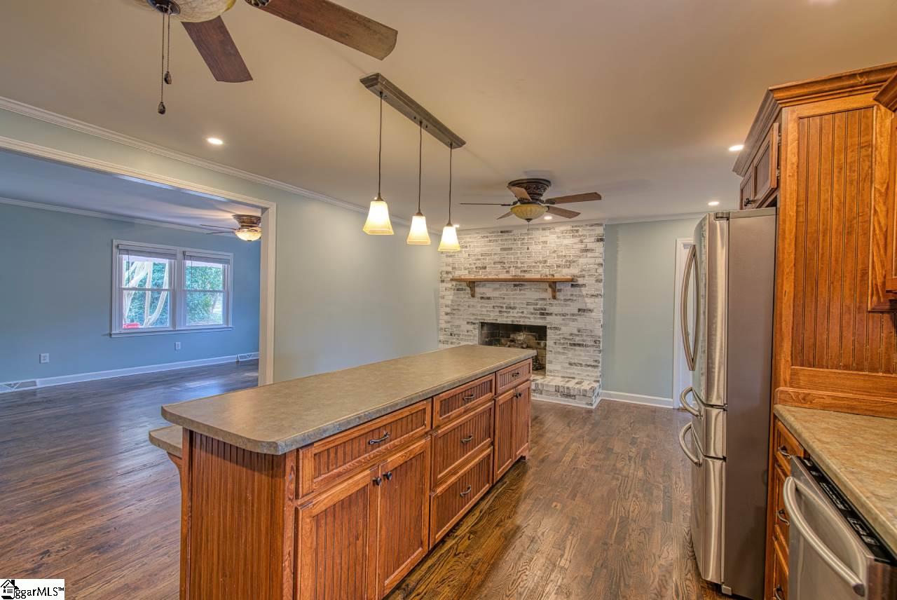 138 Duncan Chapel Road Greenville, SC 29617 - Photo 13 of 36 Gallery Image 13