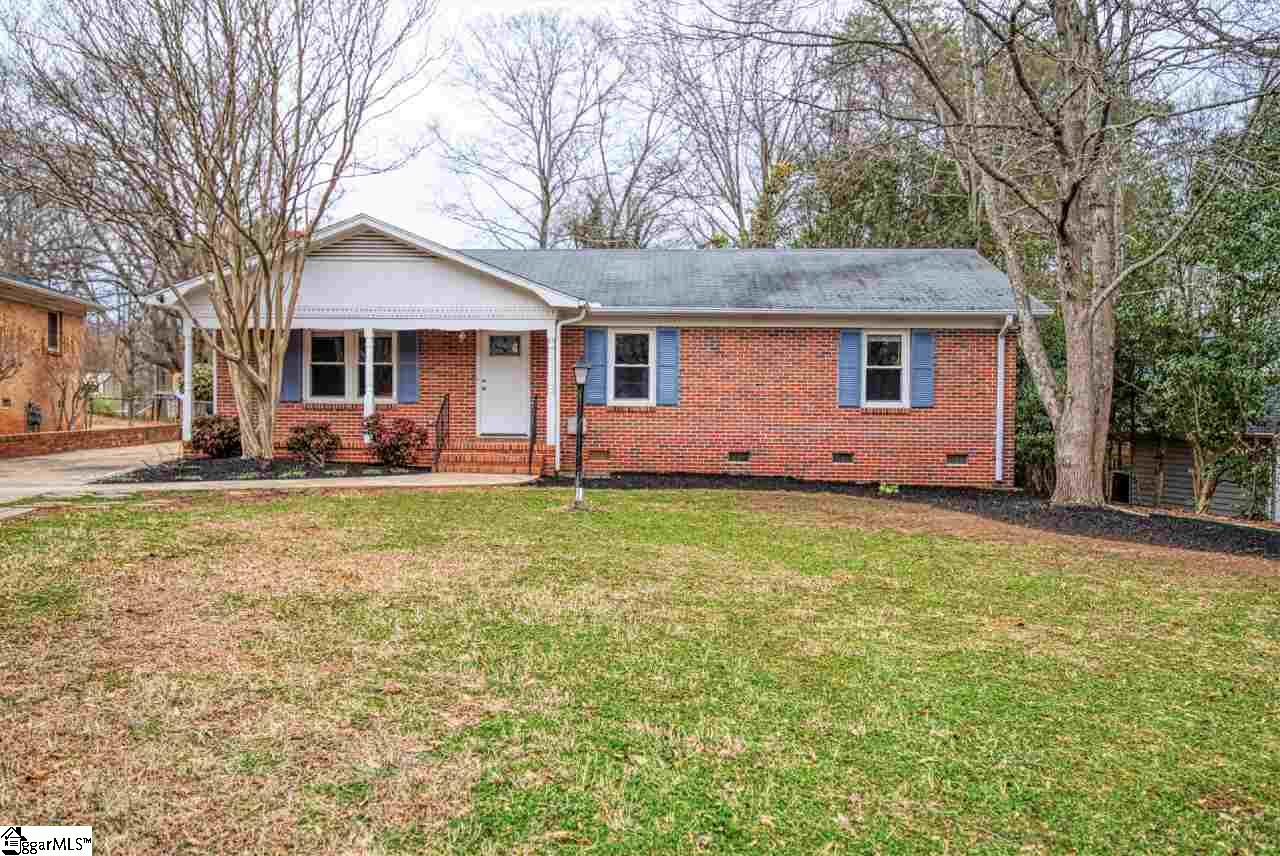 138 Duncan Chapel Road Greenville, SC 29617 - Photo 3 of 36 Gallery Image 3
