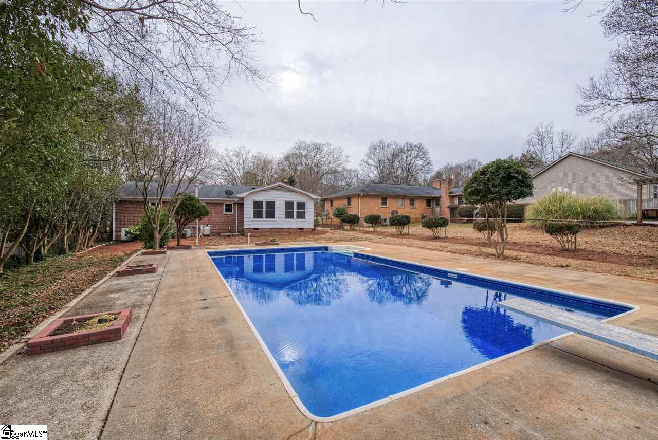 138 Duncan Chapel Road Greenville, SC 29617 - Photo 34 of 36 Gallery Image 34