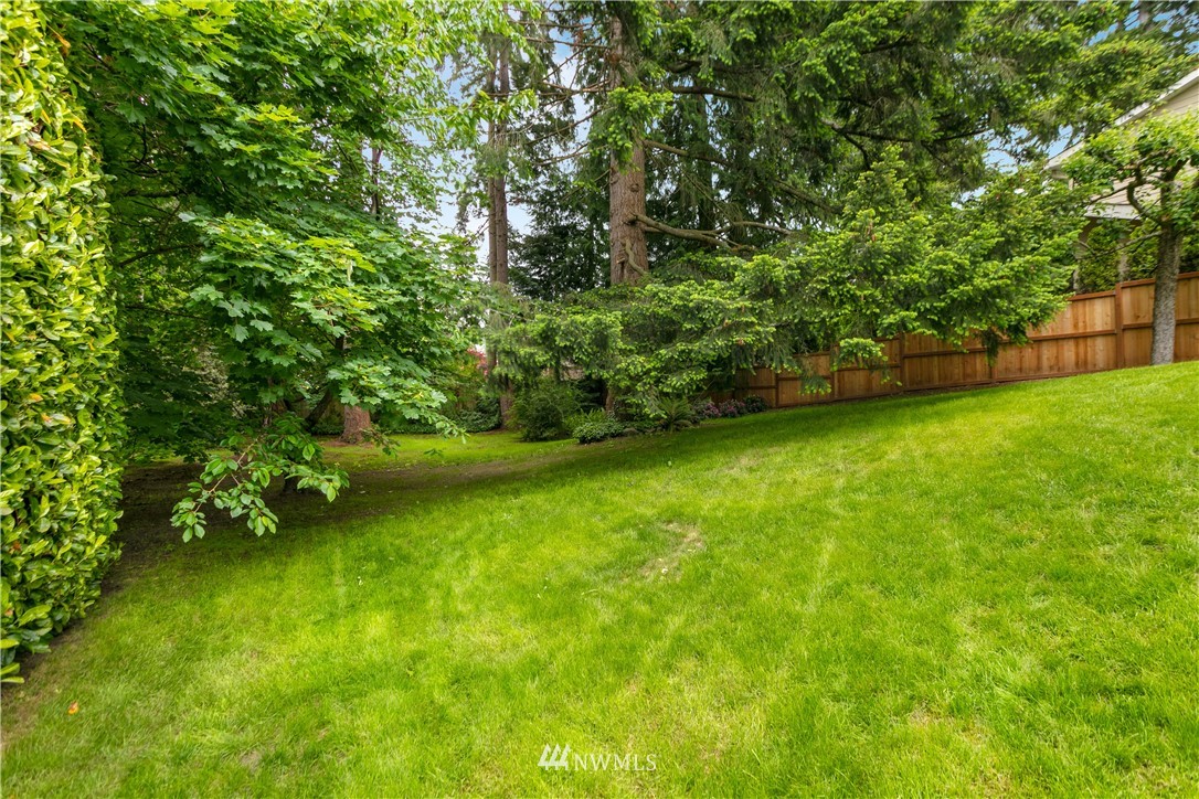 9411 215th Street Southwest Edmonds, WA 98020 - Photo 21 of 25 Gallery Image 21