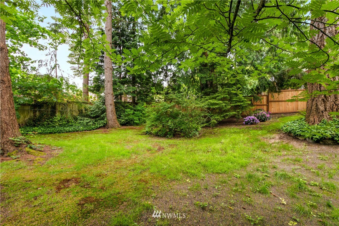 9411 215th Street Southwest Edmonds, WA 98020 - Photo 23 of 25 Gallery Image 23