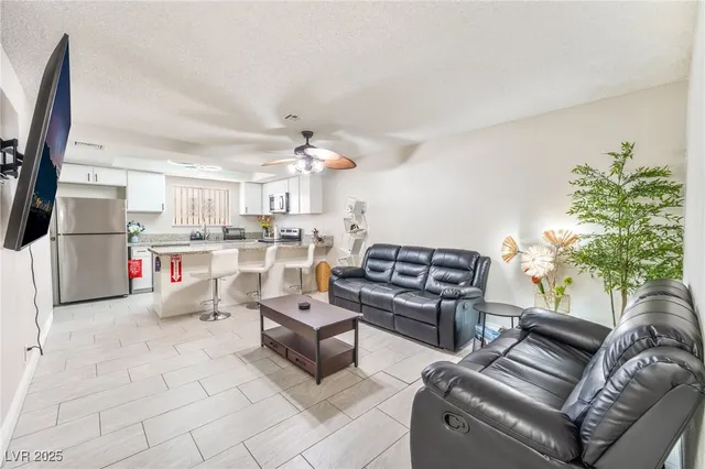 $1,550 | 4441 Rich Drive, Unit A, Las Vegas, NV 89102