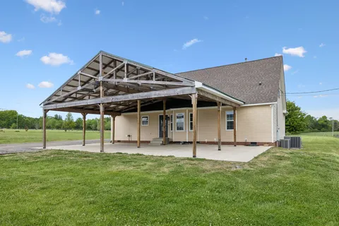 $675,000 | 1985 Egypt Road, Chapel Hill, TN 37034