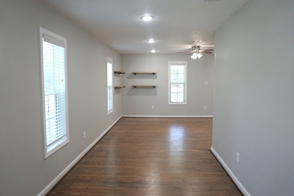 2329 North Berlin Road Brenham, TX 77833 - Photo 5 of 29