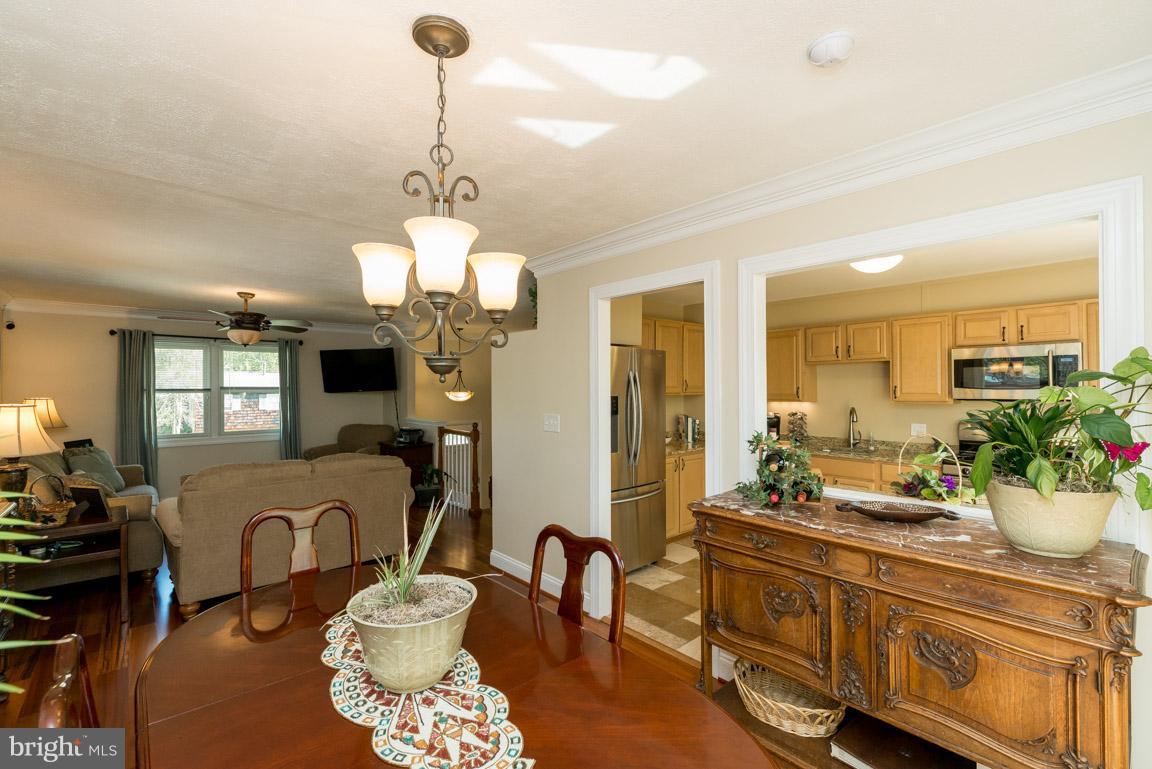 219 Doncaster Road Joppa, MD 21085 - Photo 8 of 30 Dining Room