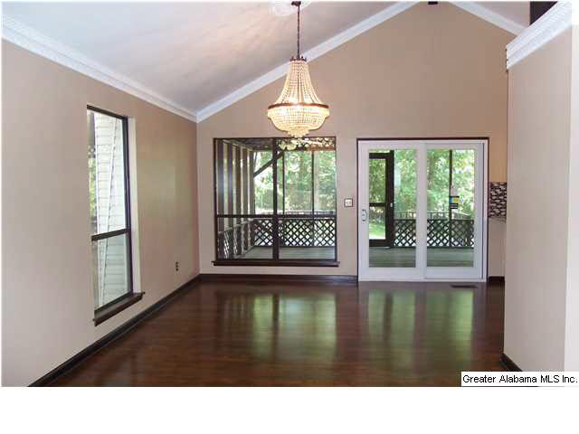 115 Cape Cod Circle Alabaster, AL 35007 - Photo 4 of 10