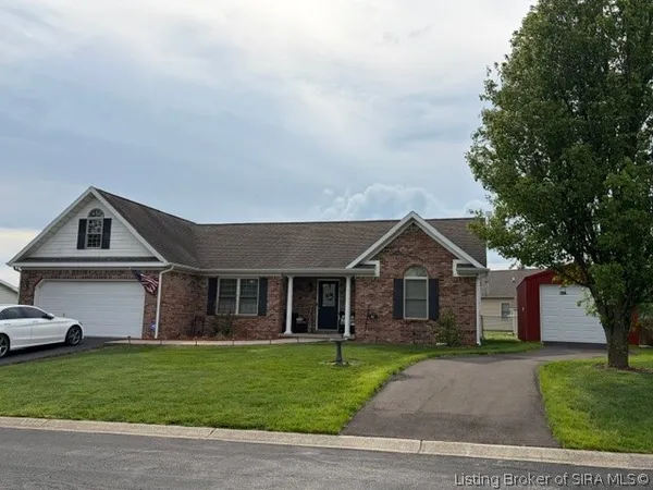 $267,400 | 40 Country Manor Boulevard, Madison, IN 47250