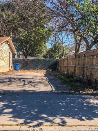 $1,200 | 620 Linden Avenue, Unit 2, San Antonio, TX 78211