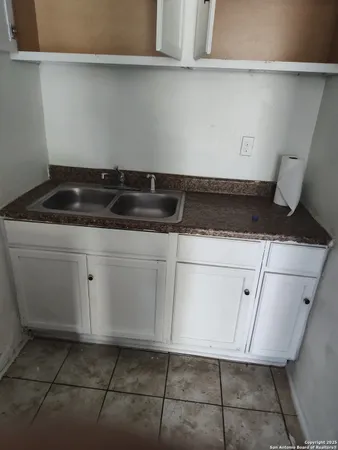 $1,200 | 620 Linden Avenue, Unit 2, San Antonio, TX 78211