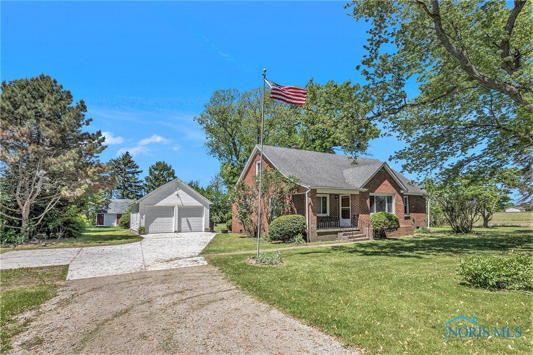 26331 Pemberville Road Perrysburg, OH 43551 - Photo 3 of 26 Gallery Image 3