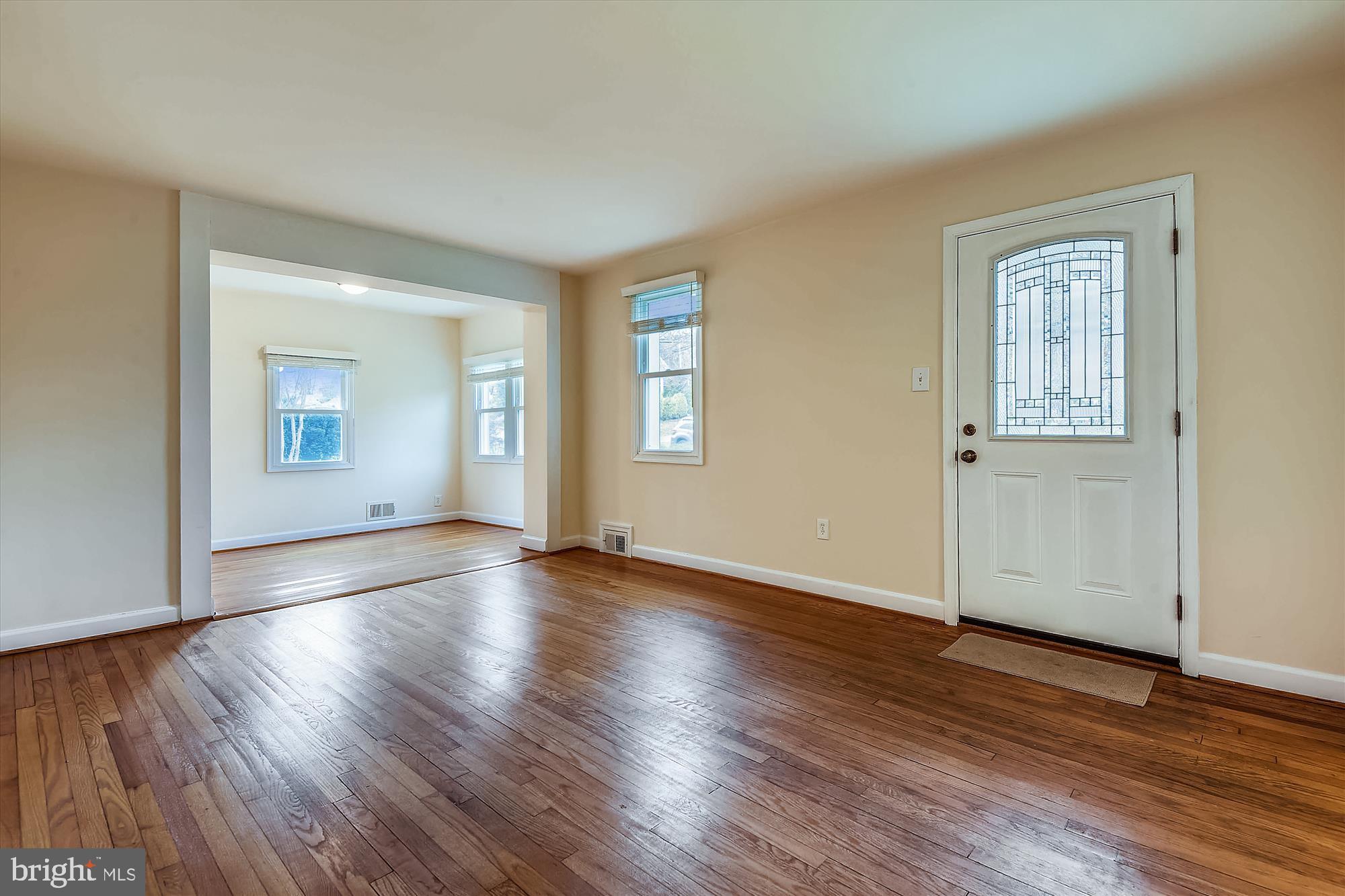 210 East Hamilton Avenue Silver Spring, MD 20901 - Photo 22 of 81