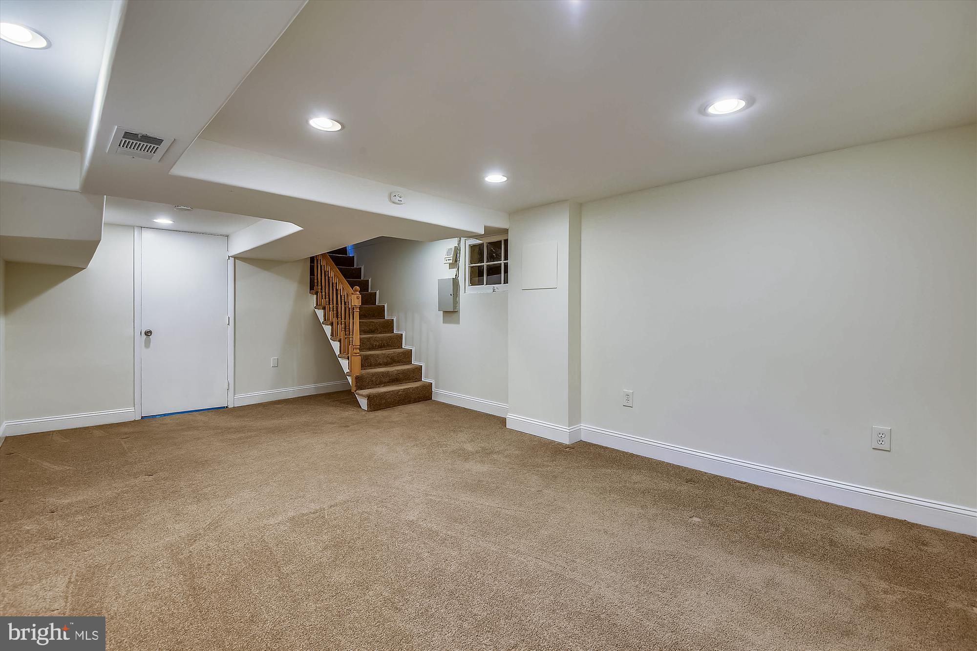 210 East Hamilton Avenue Silver Spring, MD 20901 - Photo 40 of 81