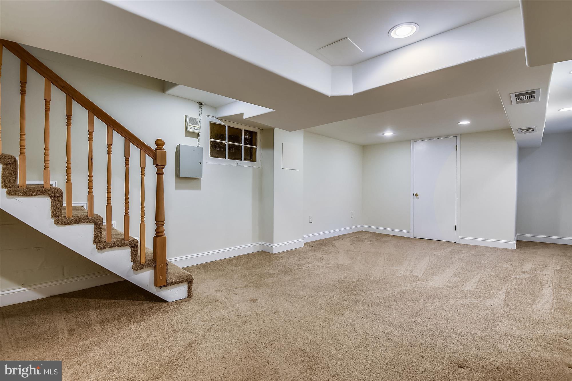 210 East Hamilton Avenue Silver Spring, MD 20901 - Photo 41 of 81