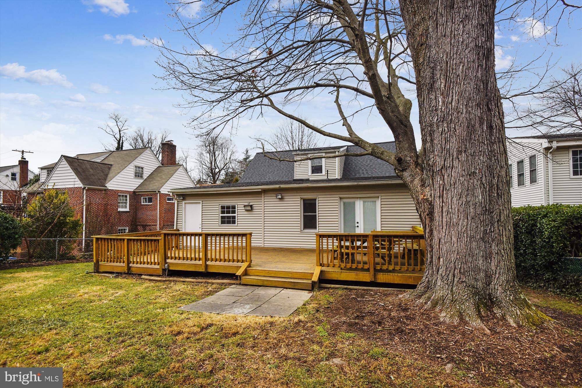 210 East Hamilton Avenue Silver Spring, MD 20901 - Photo 46 of 81