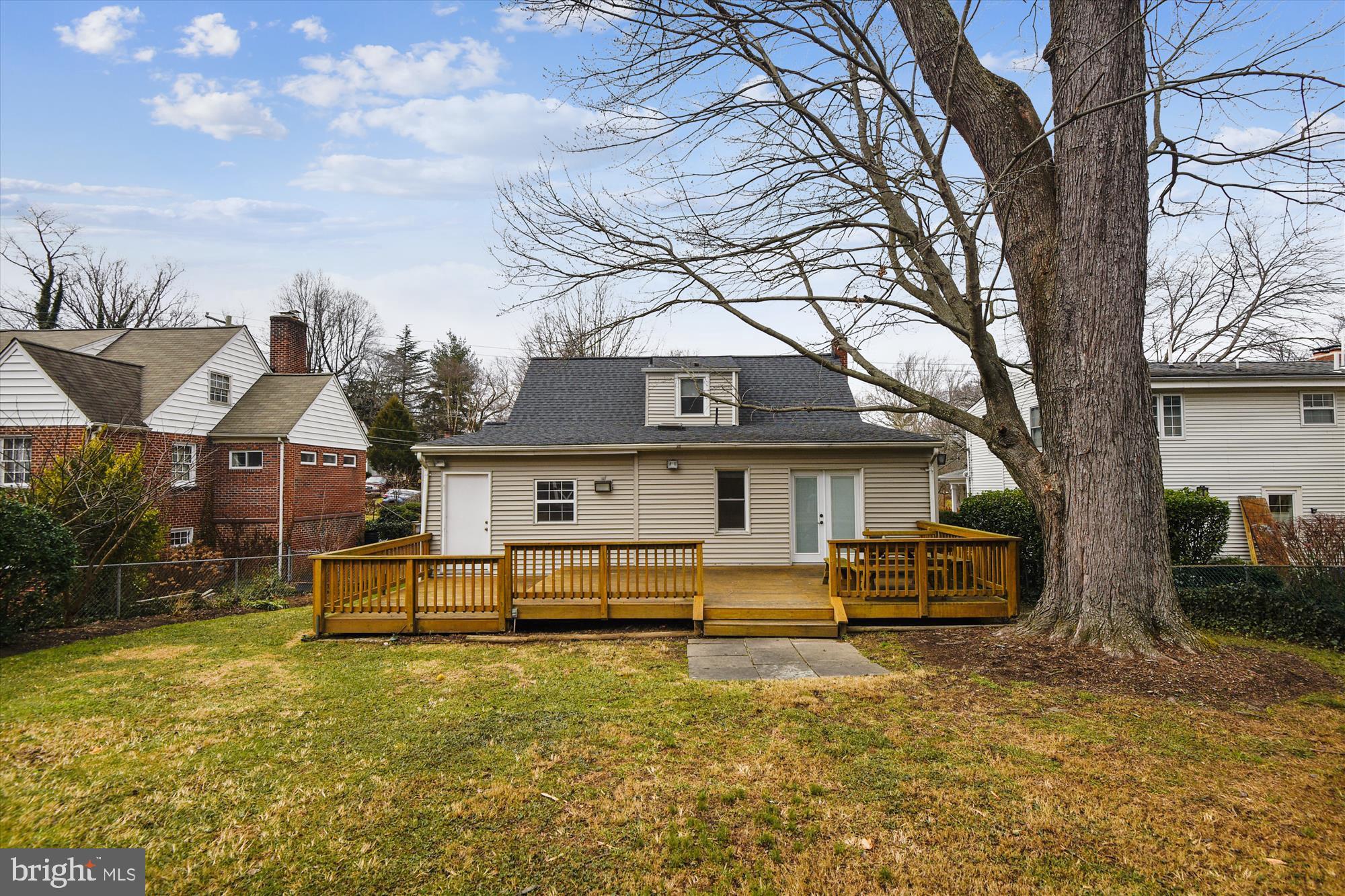 210 East Hamilton Avenue Silver Spring, MD 20901 - Photo 47 of 81