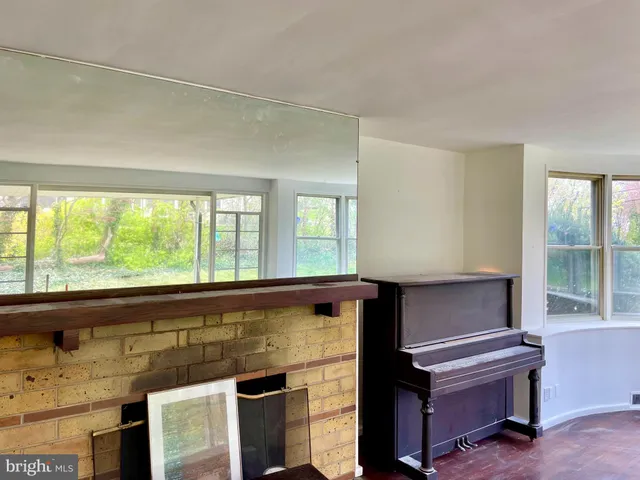 $329,000 | 119 Robbins Avenue, Jenkintown, PA 19046