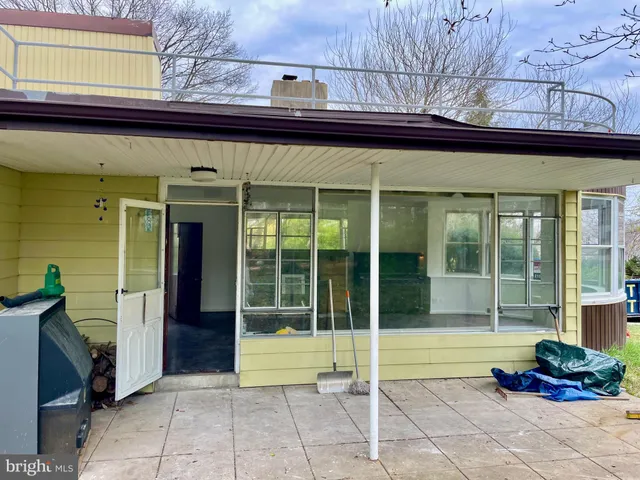 $329,000 | 119 Robbins Avenue, Jenkintown, PA 19046