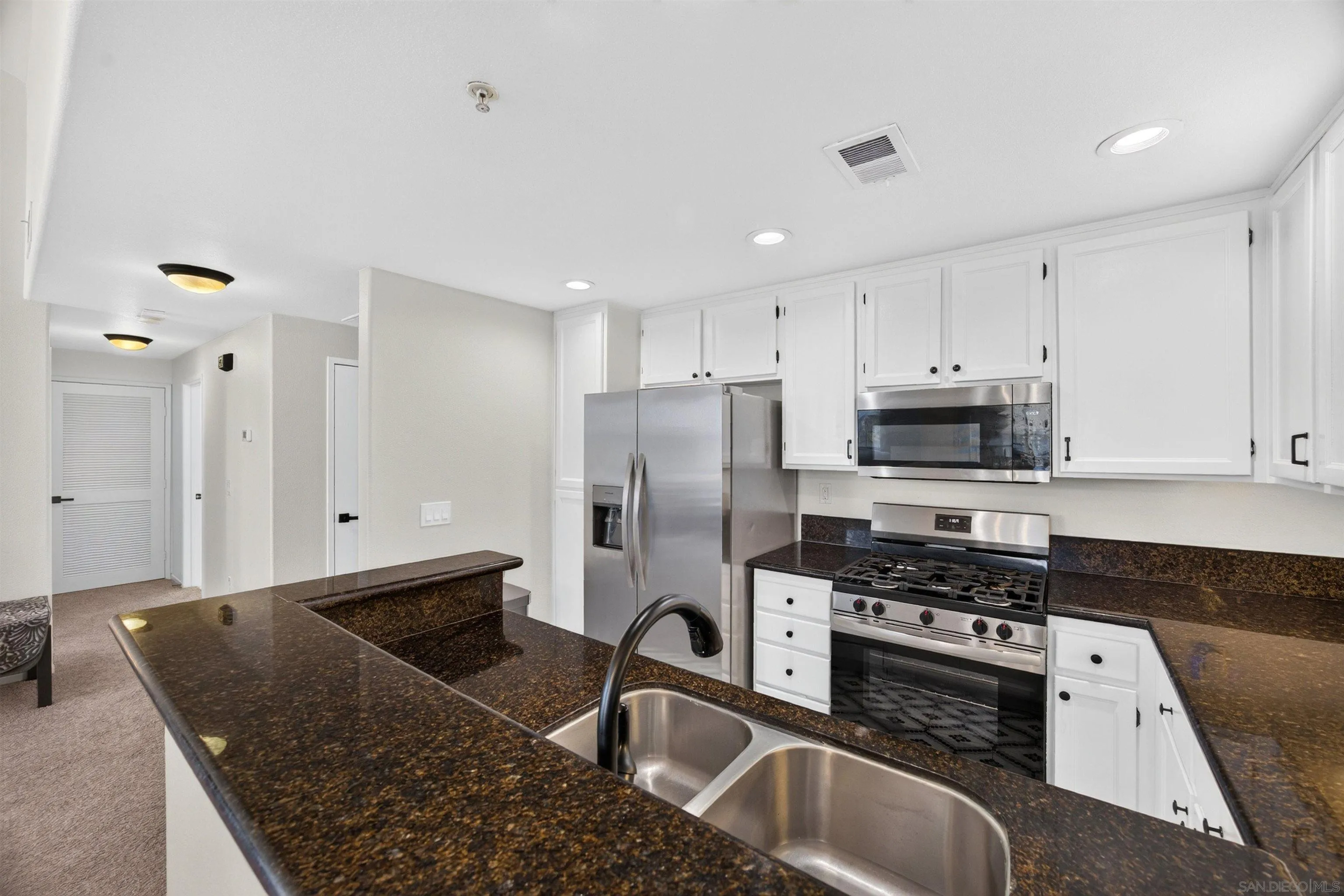 1885 Rennes Place, Unit 2232 Chula Vista, CA 91913 - Photo 10 of 30 Gallery Image 10