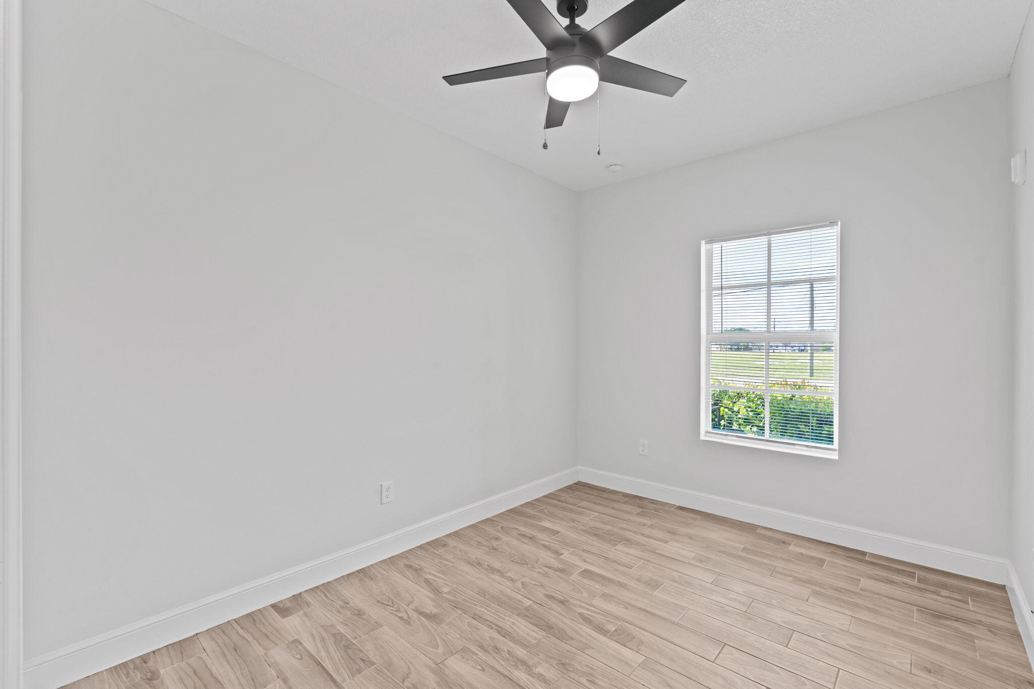 56 West 12th Street, Unit A Riviera Beach, FL 33404 - Photo 20 of 34 26-web-or-mls-A7407978