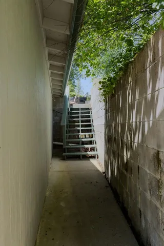 $435,000 | 43149 West Sugar Pine Drive, Oakhurst, CA 93644