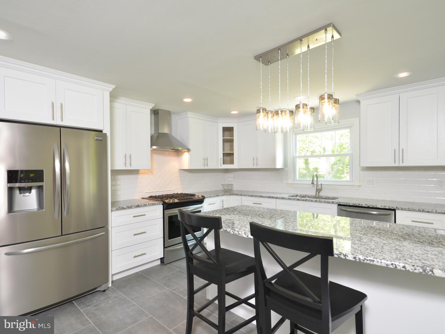 457 Covered Bridge Road Cherry Hill, NJ 08034 - Photo 8 of 25 Gallery Image 8