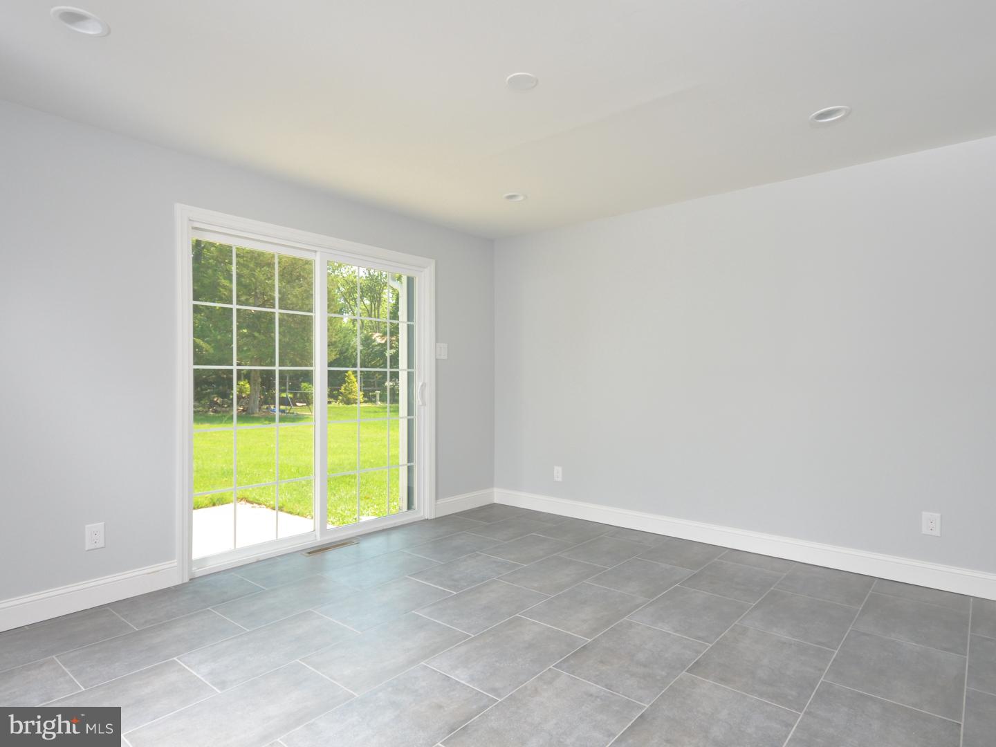 457 Covered Bridge Road Cherry Hill, NJ 08034 - Photo 10 of 25 Gallery Image 10