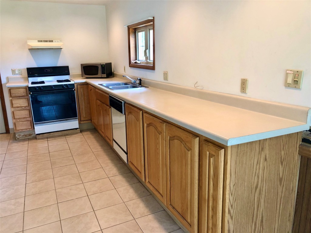 24-32 Place Road Windsor, NY 13865 - Photo 8 of 50