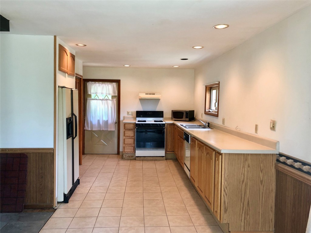 24-32 Place Road Windsor, NY 13865 - Photo 9 of 50