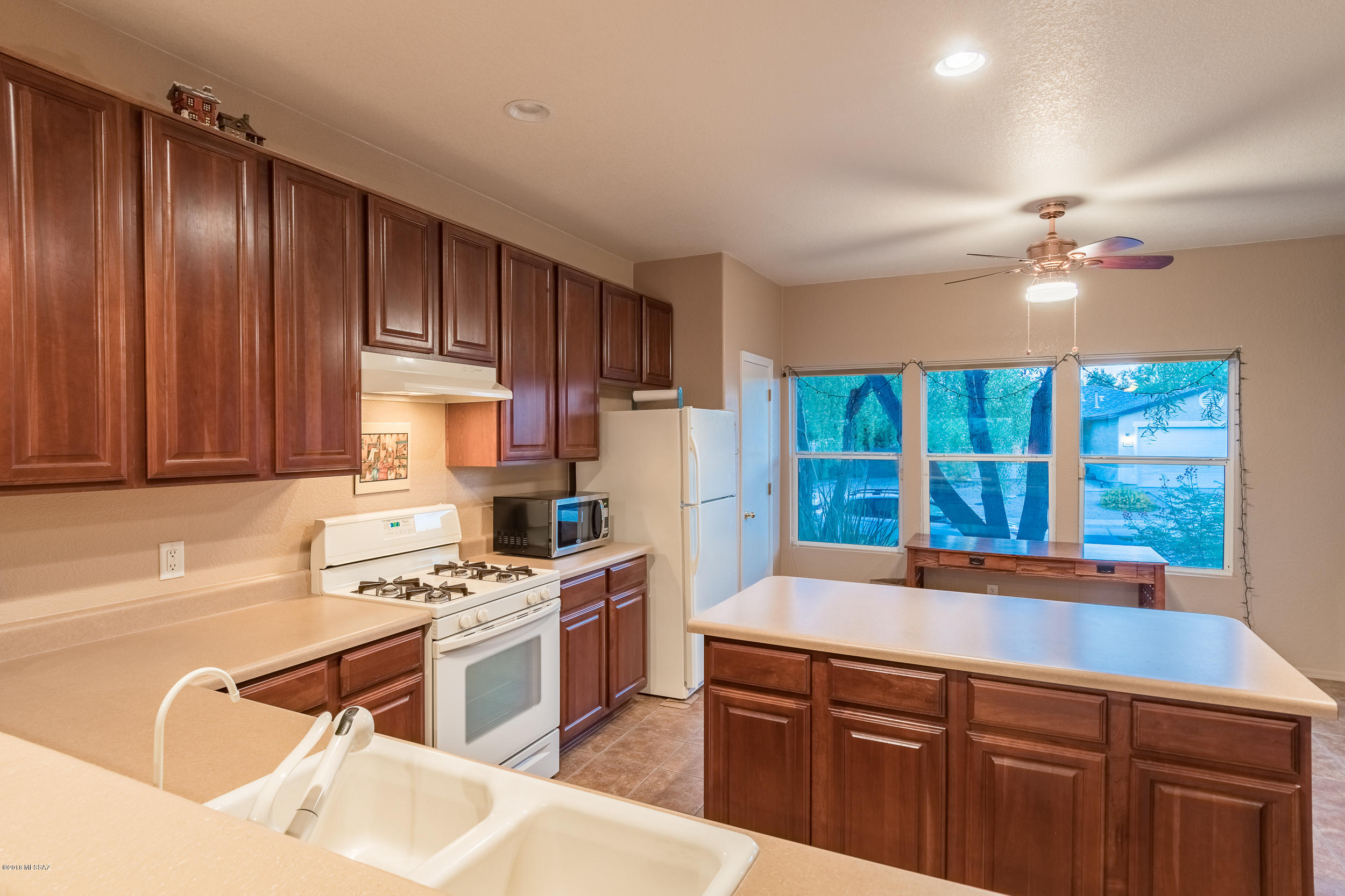 3335 South Desert Echo Road Tucson, AZ 85735 - Photo 11 of 40 Gallery Image 11